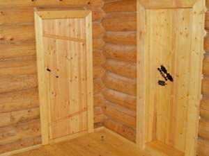 Деревянные двери для сауны